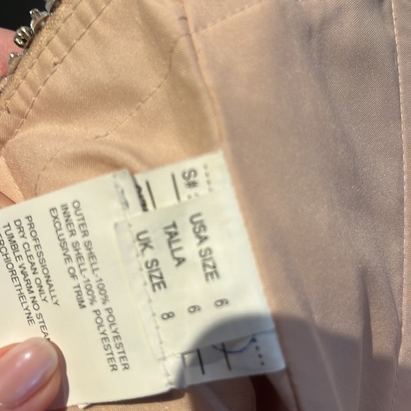 Girls dress - Picture 7 of 7